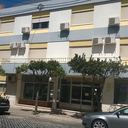 Residencial Gabriel Hotell Santiago do Cacém Exteriör bild