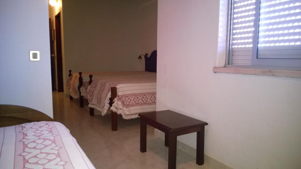 Residencial Gabriel Hotell Santiago do Cacém Rum bild