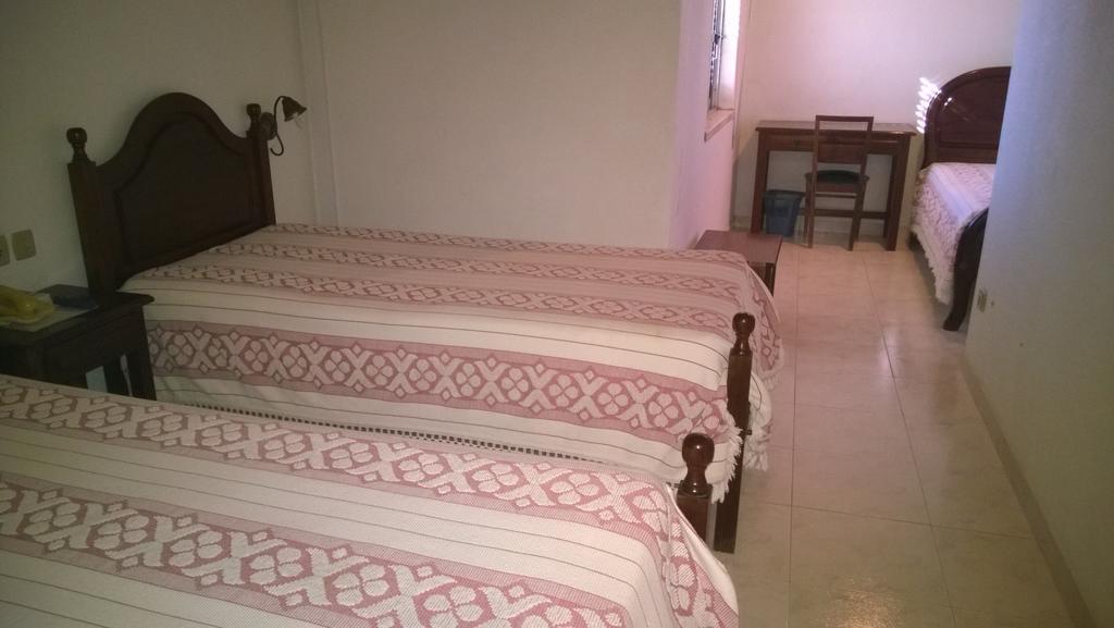 Residencial Gabriel Hotell Santiago do Cacém Rum bild