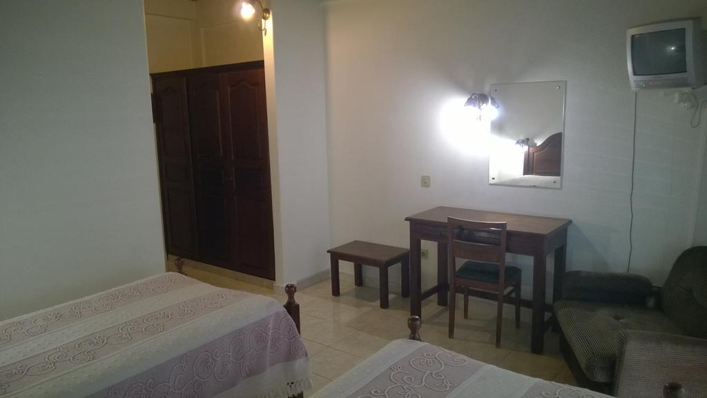 Residencial Gabriel Hotell Santiago do Cacém Rum bild
